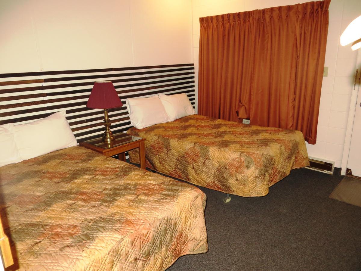 Macklin Motor Inn Экстерьер фото